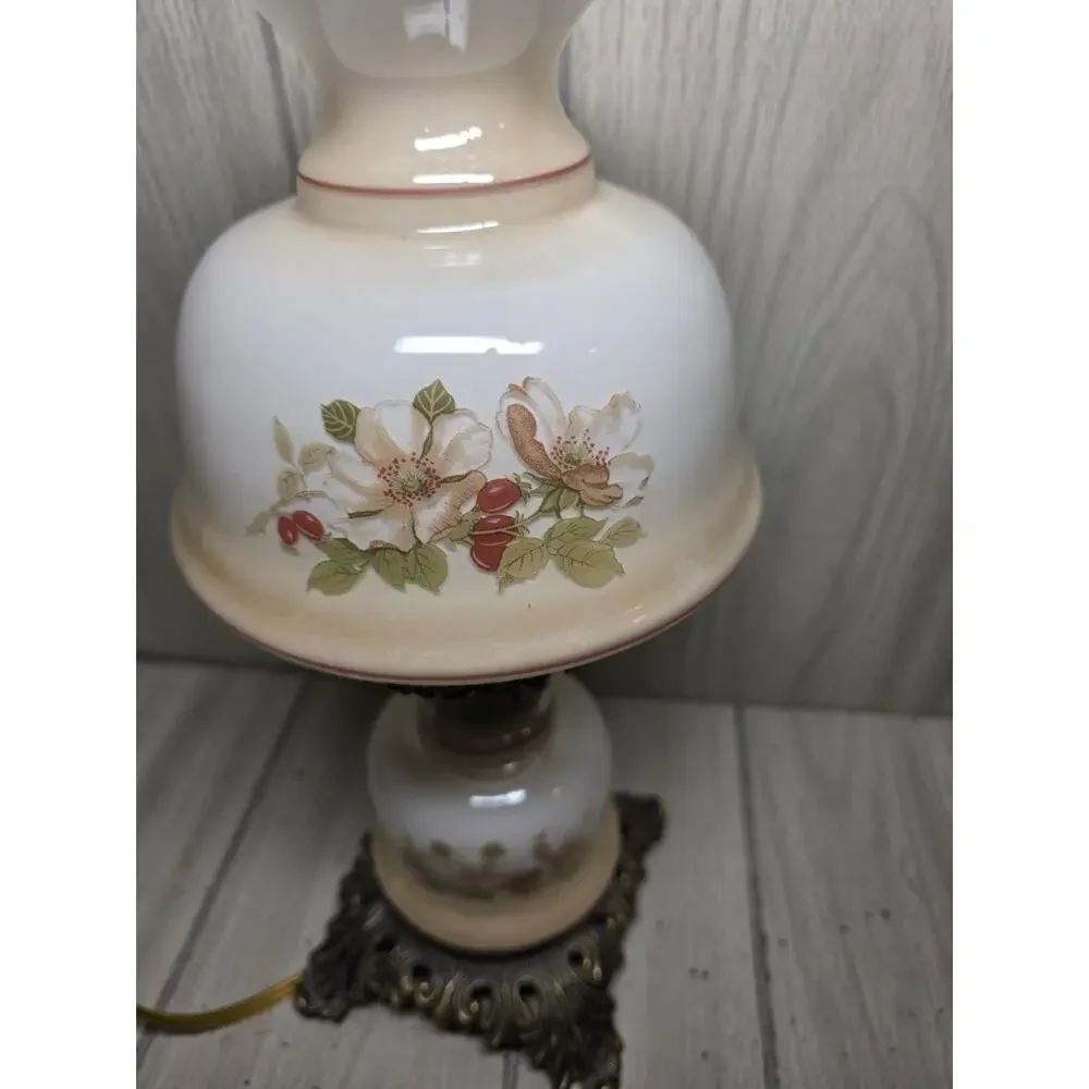 Vtg Hurricane Parlor Desk Lamp Roses Rose Hips Berries Metal Base Stand 15.5”